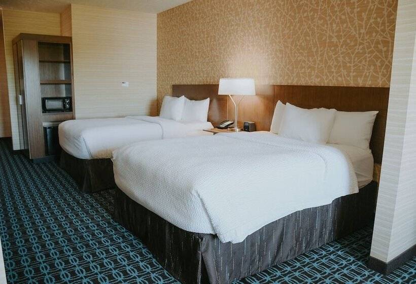 סוויטה, Fairfield Inn & Suites By Marriott Lincoln Airport