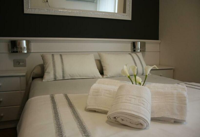 스탠다드 룸, Herreros