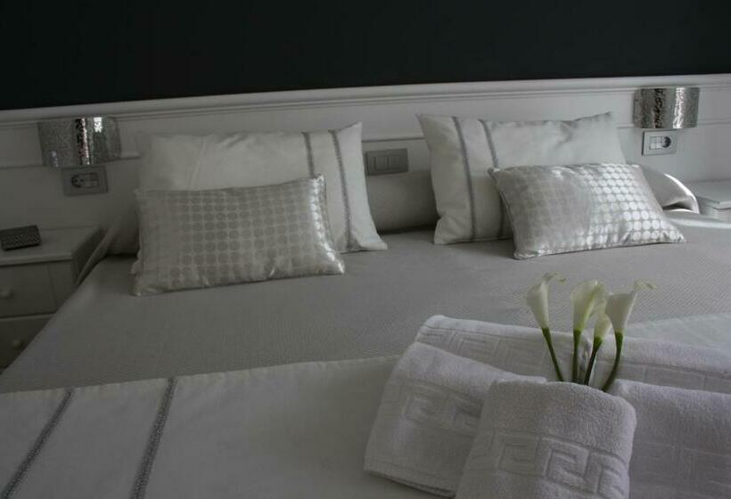 스탠다드 룸, Herreros