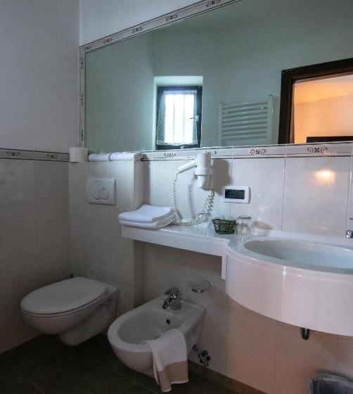 اتاق استاندارد, Planac