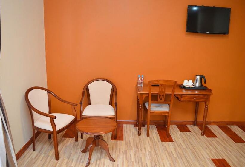 اتاق استاندارد, Red Ruby