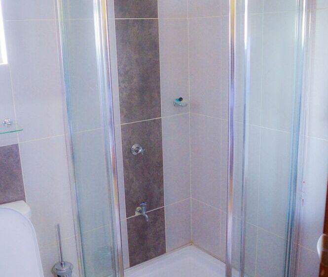 اتاق لوکس, Red Ruby