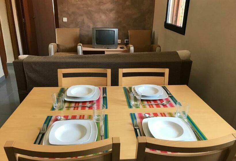 דירת שני חדרים, El Castellet Fanzara