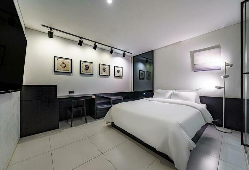 Quarto deluxe, The Designers Cheongnyangni