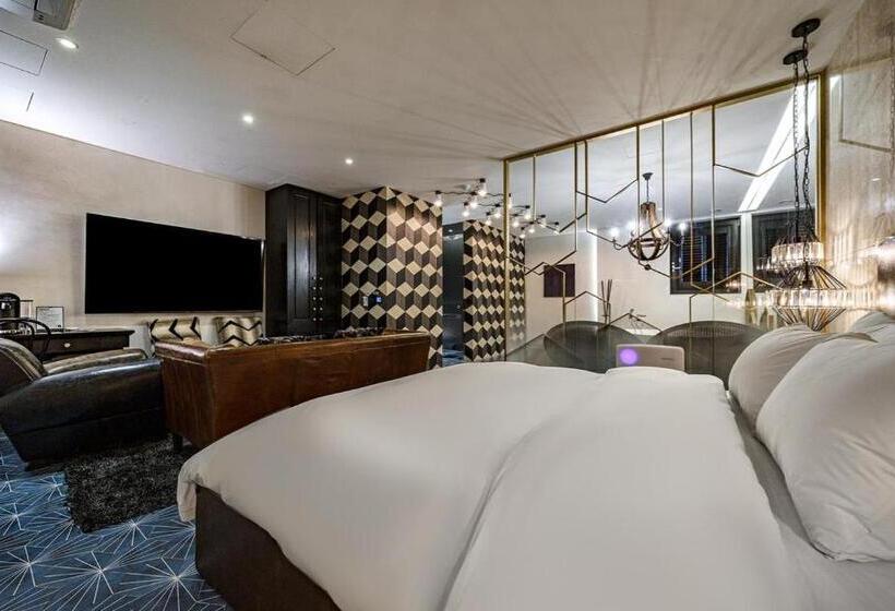 Suite, The Designers Cheongnyangni