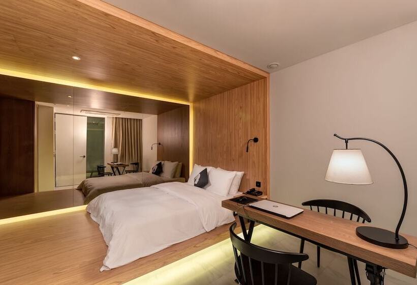 Quarto deluxe, The Designers Cheongnyangni