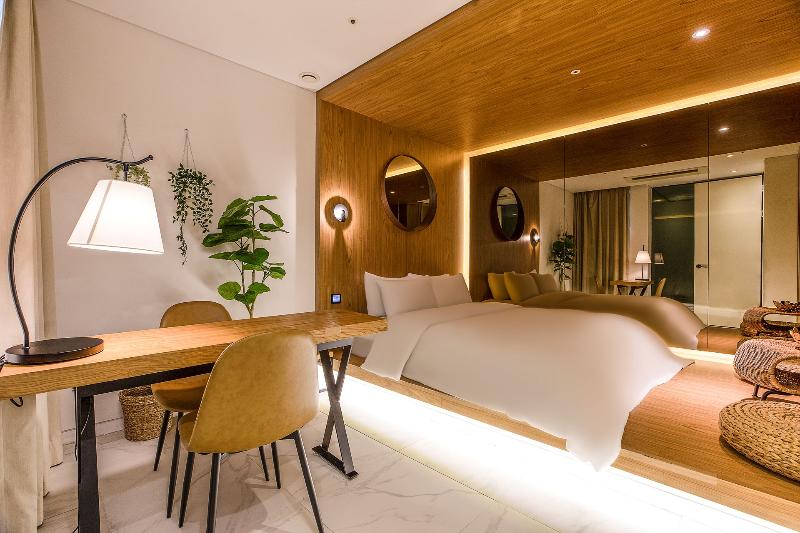 Quarto deluxe, The Designers Cheongnyangni