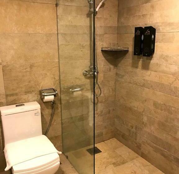 デラックスルーム, The Landmark