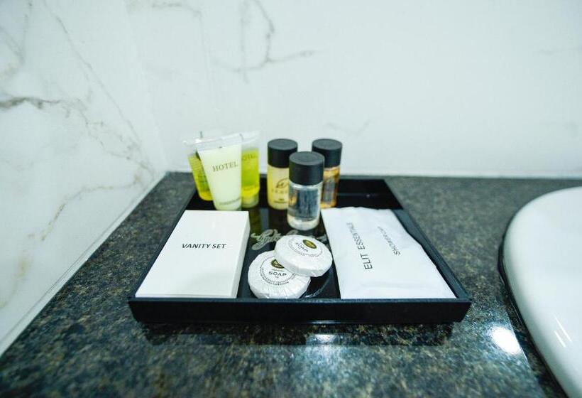 اتاق لوکس با چشم‌انداز باغ, Calligraphy Hotel And Cottages