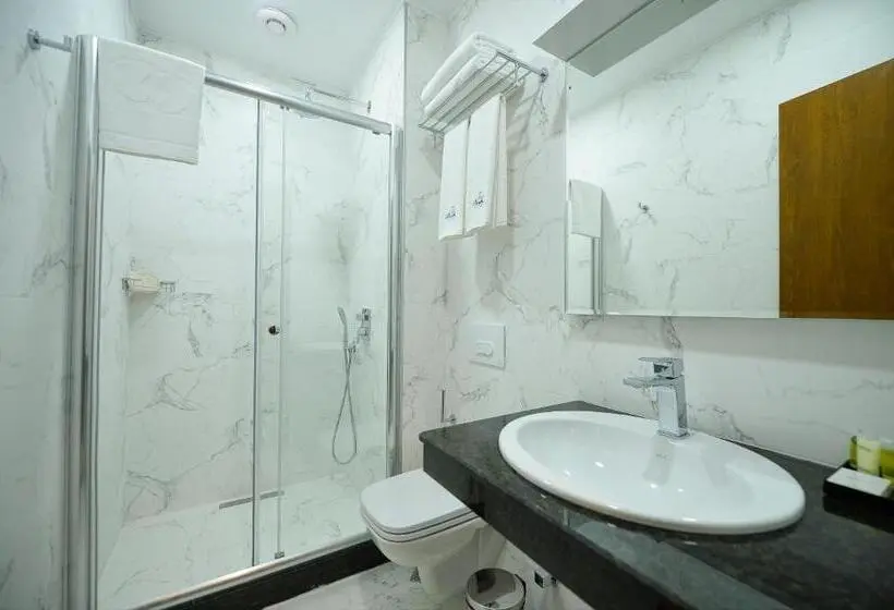 اتاق لوکس با چشم‌انداز باغ, Calligraphy Hotel And Cottages