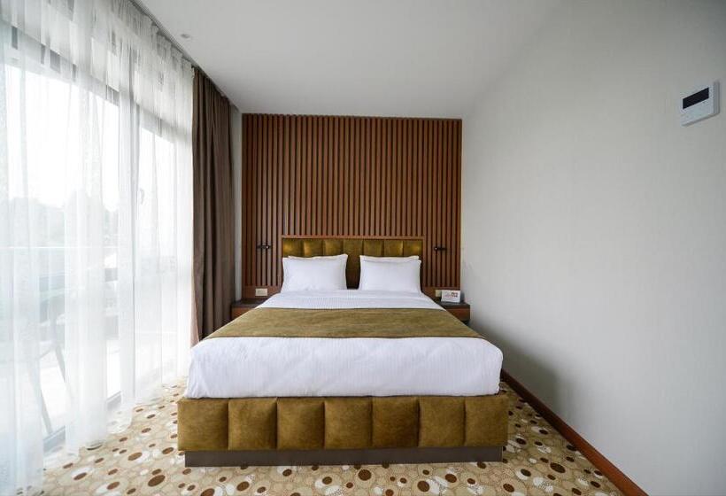 اتاق لوکس با چشم‌انداز باغ, Calligraphy Hotel And Cottages