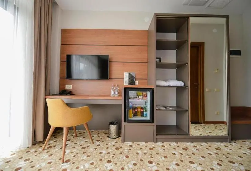 اتاق استاندارد با چشم‌انداز باغ, Calligraphy Hotel And Cottages