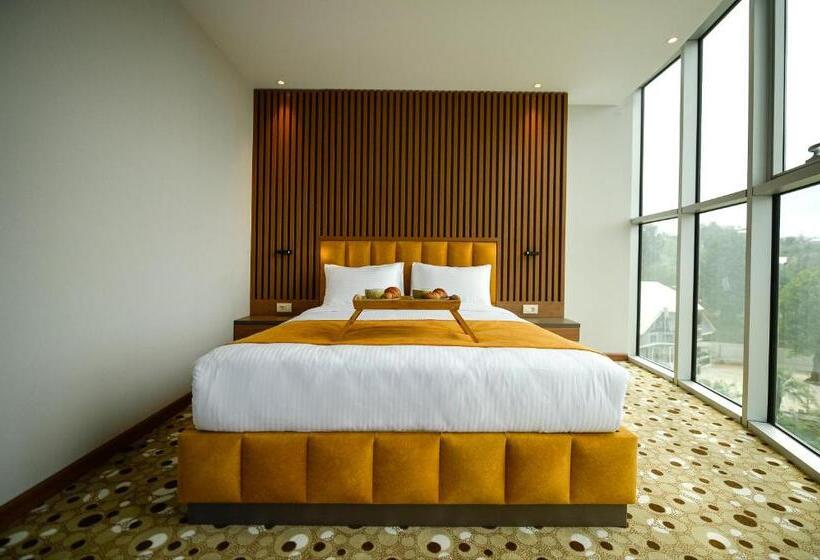 اتاق لوکس با بالکن و چشم‌انداز دریا, Calligraphy Hotel And Cottages