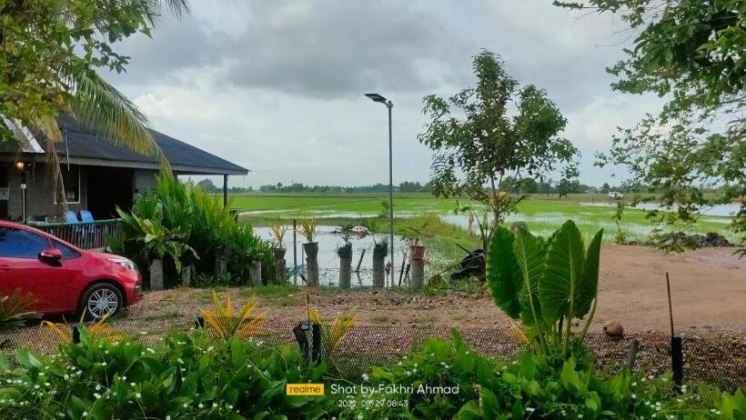 Номер Стандарт Индивидуальный, Bungalow Mat Hj Limah