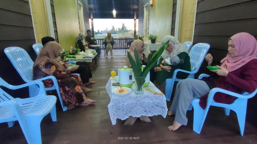 Одноместный Номер Вид на Сад, Bungalow Mat Hj Limah