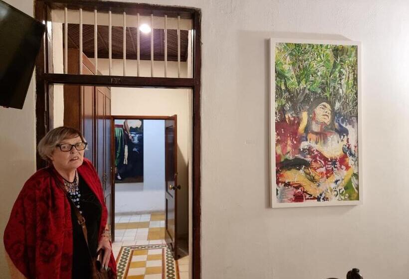 سوییت, Machado