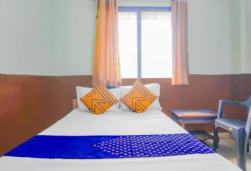 Трехместный Номер Классика, Oyo Shetkari Mala Hotel & Lodging