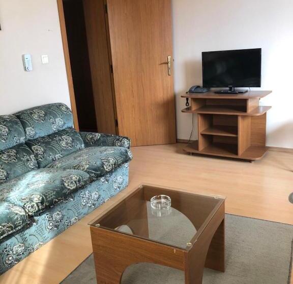 1ベッドルームアパートメント, Relax Sarafovo