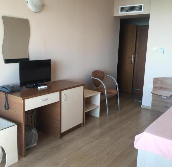 テラス付きシングルルーム, Relax Sarafovo