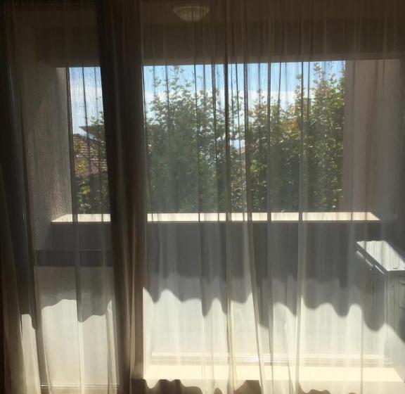 スタンダードトリプルルーム, Relax Sarafovo