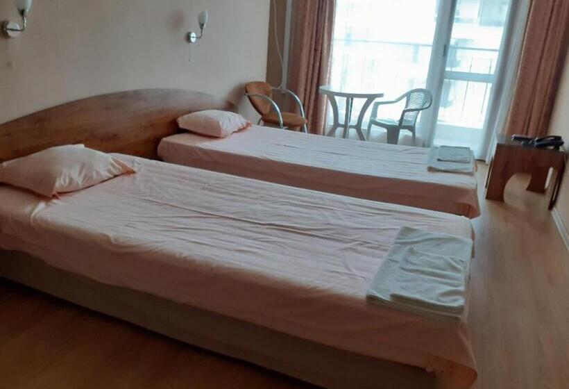 スタンダードルーム, Relax Sarafovo