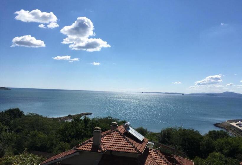 オーシャンビュースタンダードルーム, Relax Sarafovo