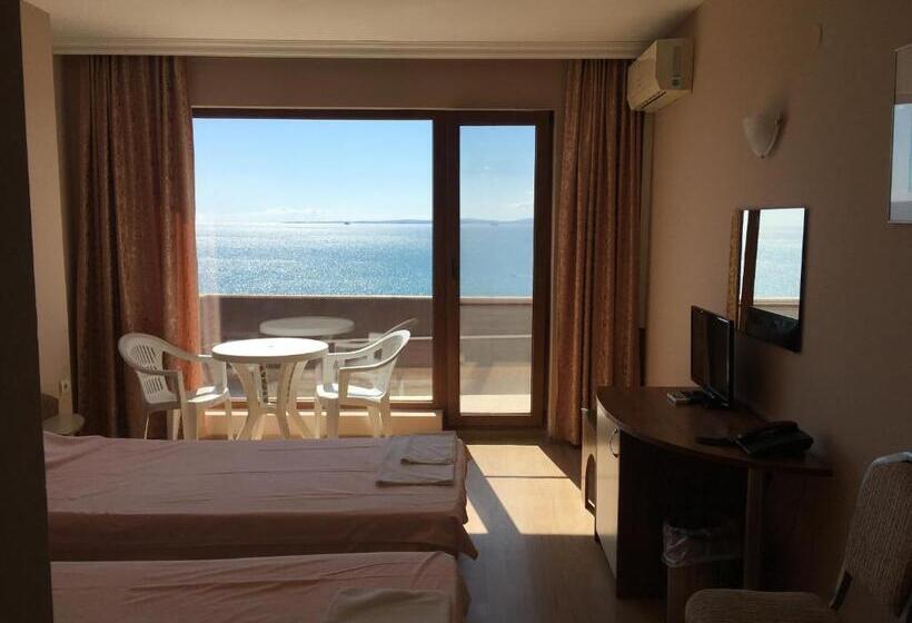 オーシャンビュースタンダードルーム, Relax Sarafovo