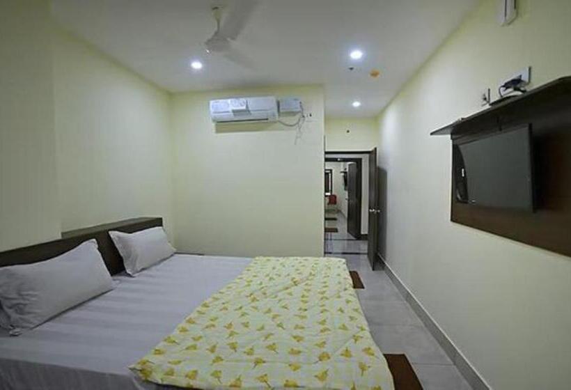 Номер Deluxe, Fabhotel Gvr Grand