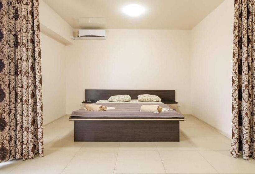 Люкс, база отдыха горный орел