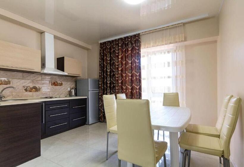 Апартаменты 2 Спальни, база отдыха горный орел