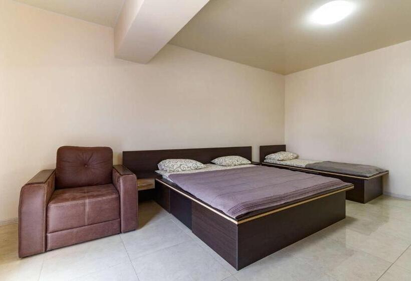 Апартаменты 2 Спальни, база отдыха горный орел