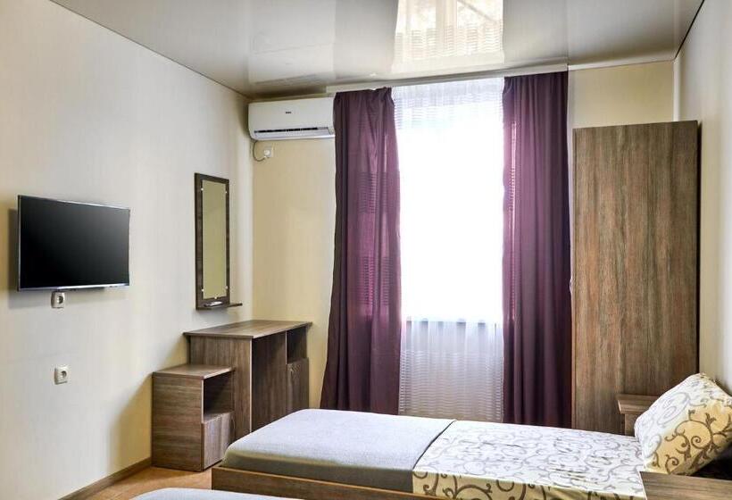 Семейный Номер, база отдыха горный орел