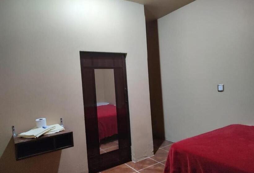 スタンダードシングルルーム, D Silva