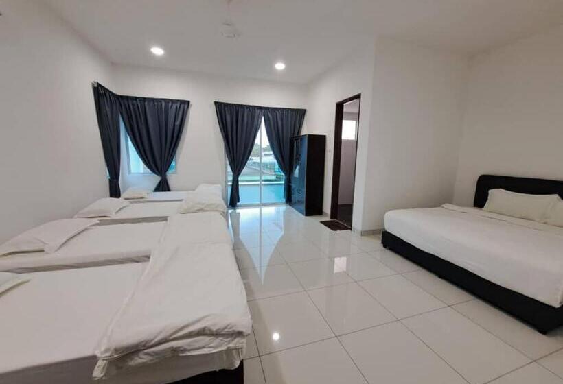 غرفة عائلية, Villa Chee