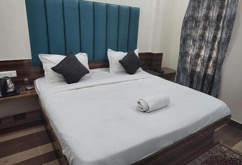 Номер Стандарт, Yadunath