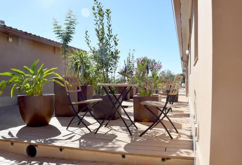 Номер Стандарт, Suite Indépendante 2 Pers , Sdb Privée, Avec Piscine à 5 Mns De Roses