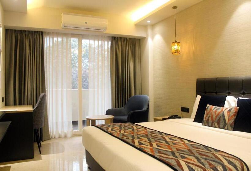 Superior Oda, Ahuja Residency Mayfield Garden