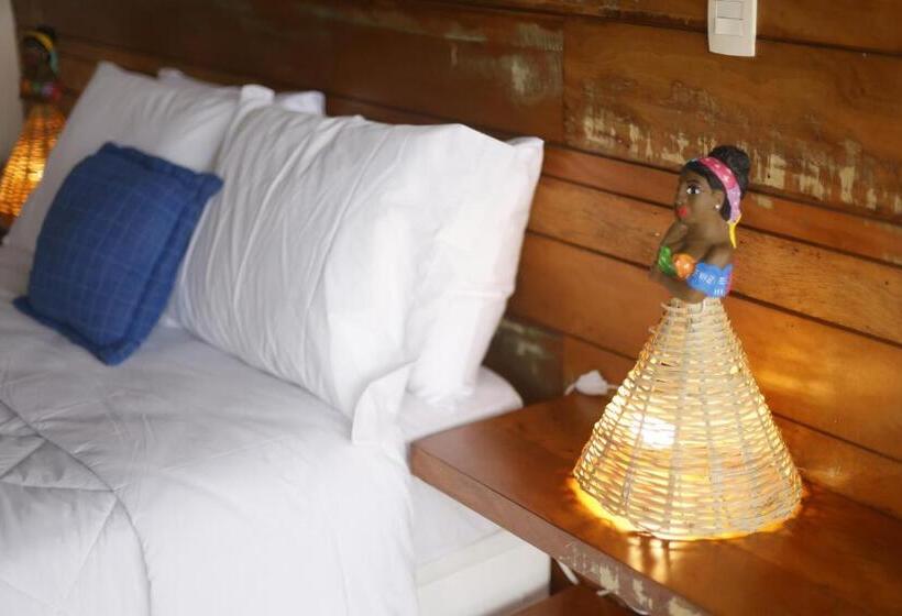 Süit, Cliffside Boutique