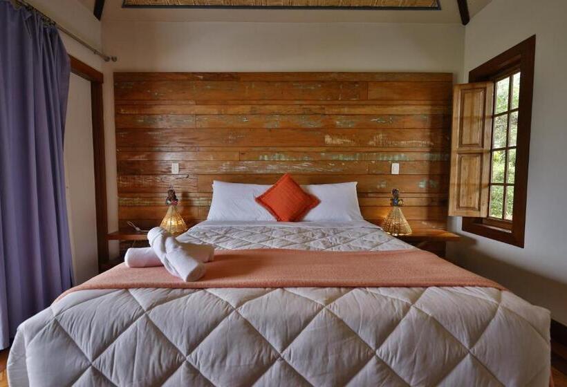 Lüks Süit, Cliffside Boutique