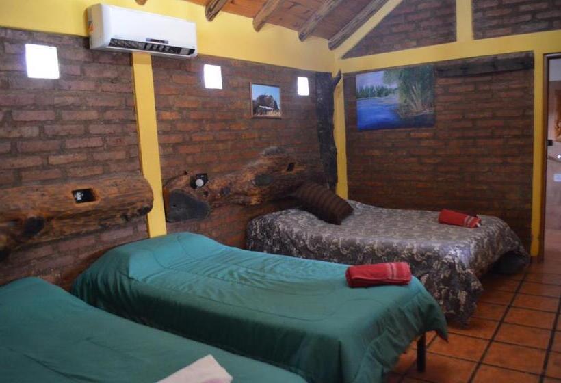 4인용 스탠다드 룸, Complejo Dinohuellas