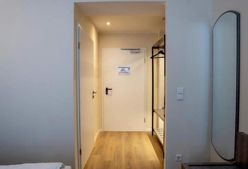 Quarto Estandar Individual, Diamonds