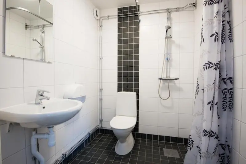 Classic Kolmen Hengen Huone, Land Inn Motel