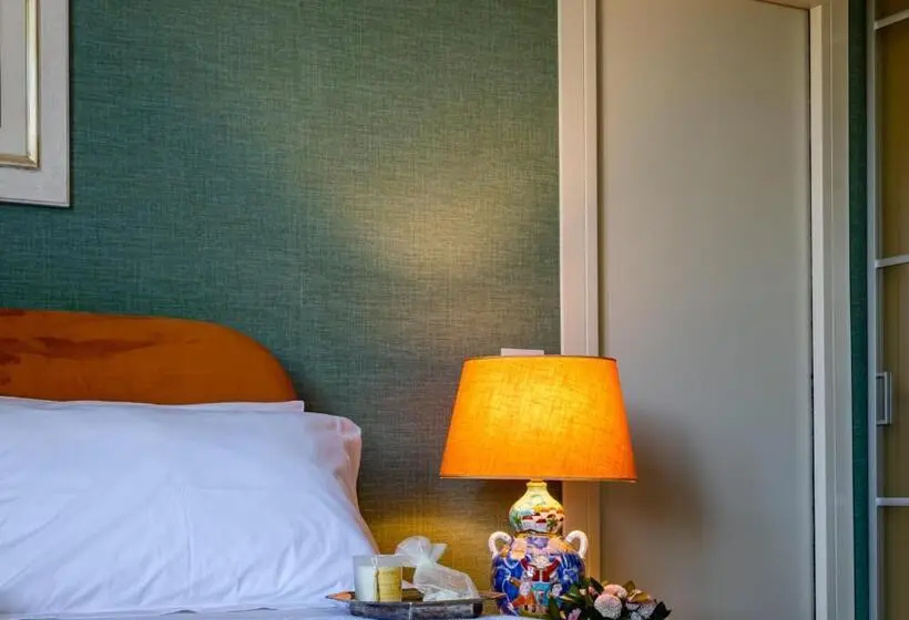片側に海が見えるデラックスルーム, La Casa Di Rose Mary