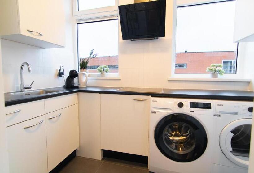 스탠다드 스튜디오, Samesofa Hoefstraat Studios