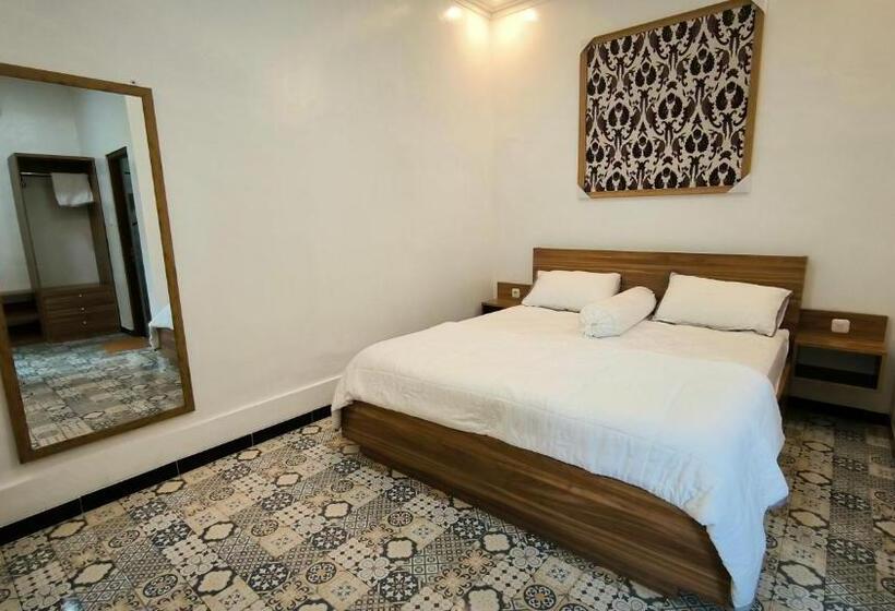 غرفة ديلوكس, Sobo Joglo Jawi Guesthouse By Cocotel
