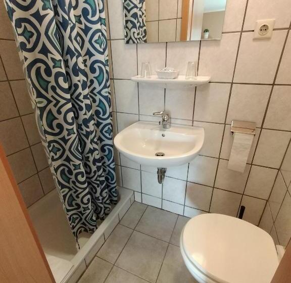 غرفة ديلوكس, Gasthof Zu Den Linden 61225