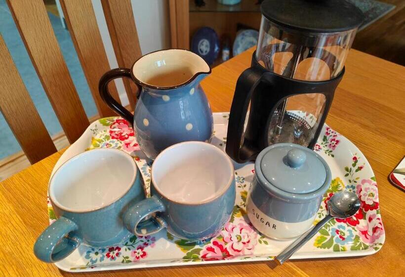 标准间, Bracken Lodge