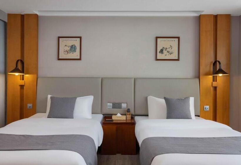 غرفة كومفورت, Allin