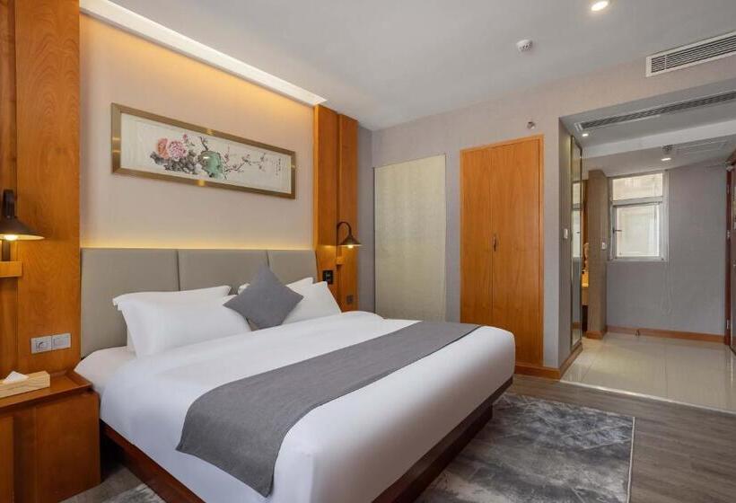 غرفة سوبيريور, Allin