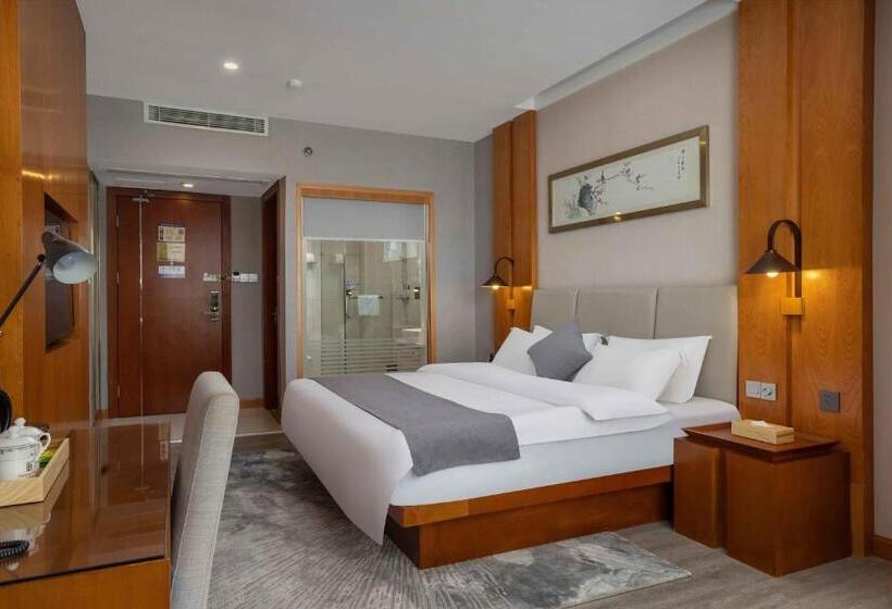 غرفة بيزنس, Allin